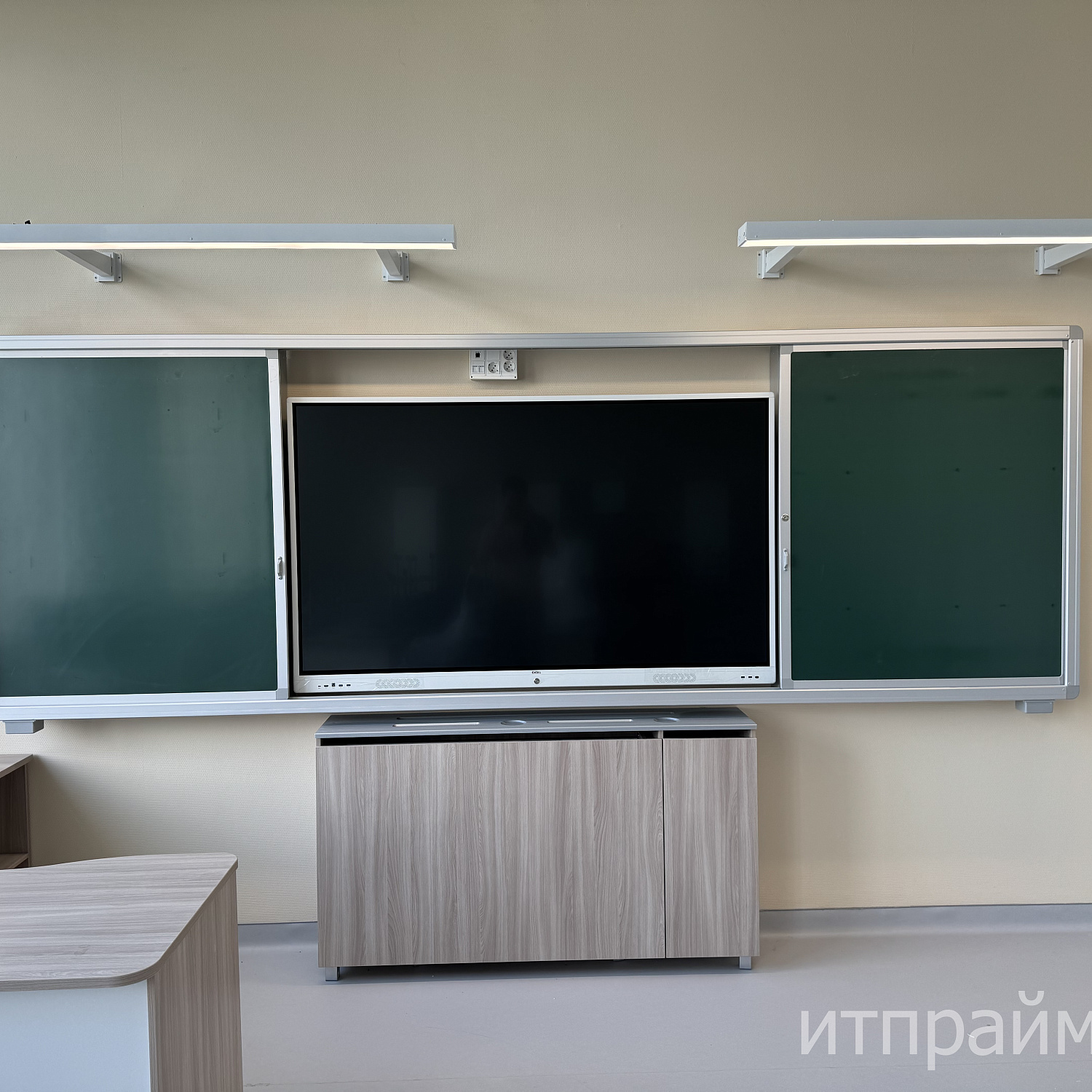 СОШ №1 в квартале №17 планировочного района «Академический» в г. Екатеринбурге (МАОУ СОШ 133 г. Екатеринбург)