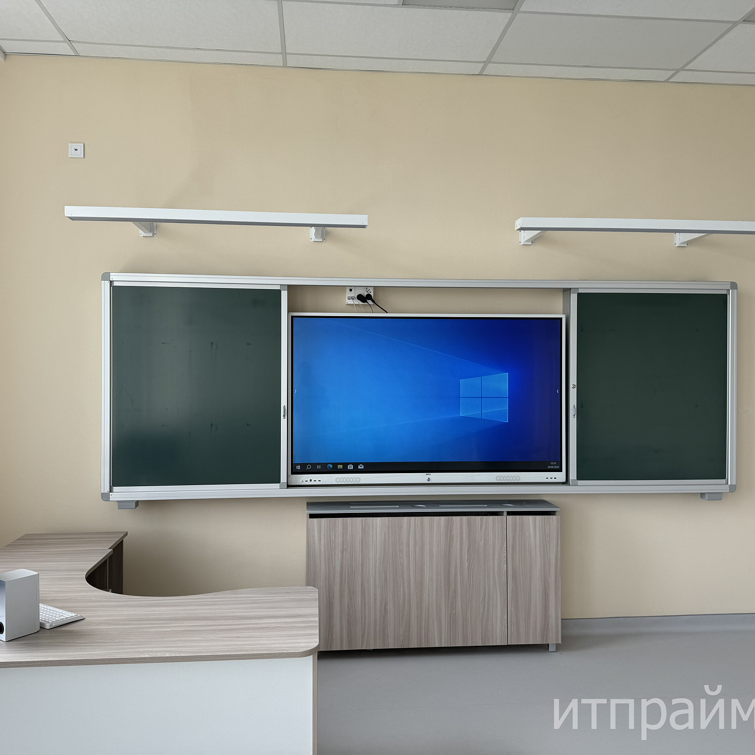 СОШ №1 в квартале №17 планировочного района «Академический» в г. Екатеринбурге (МАОУ СОШ 133 г. Екатеринбург)